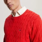 TOMMY HILFIGER MEN CLASSIC CABLE CREW NECK RELAXED FIT JUMPER FIREWORKS - Image 3