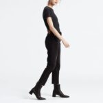 LEVI’S® 501 JEANS WOMAN HIGH RISE CROP BLACK SPROUT - Image 3