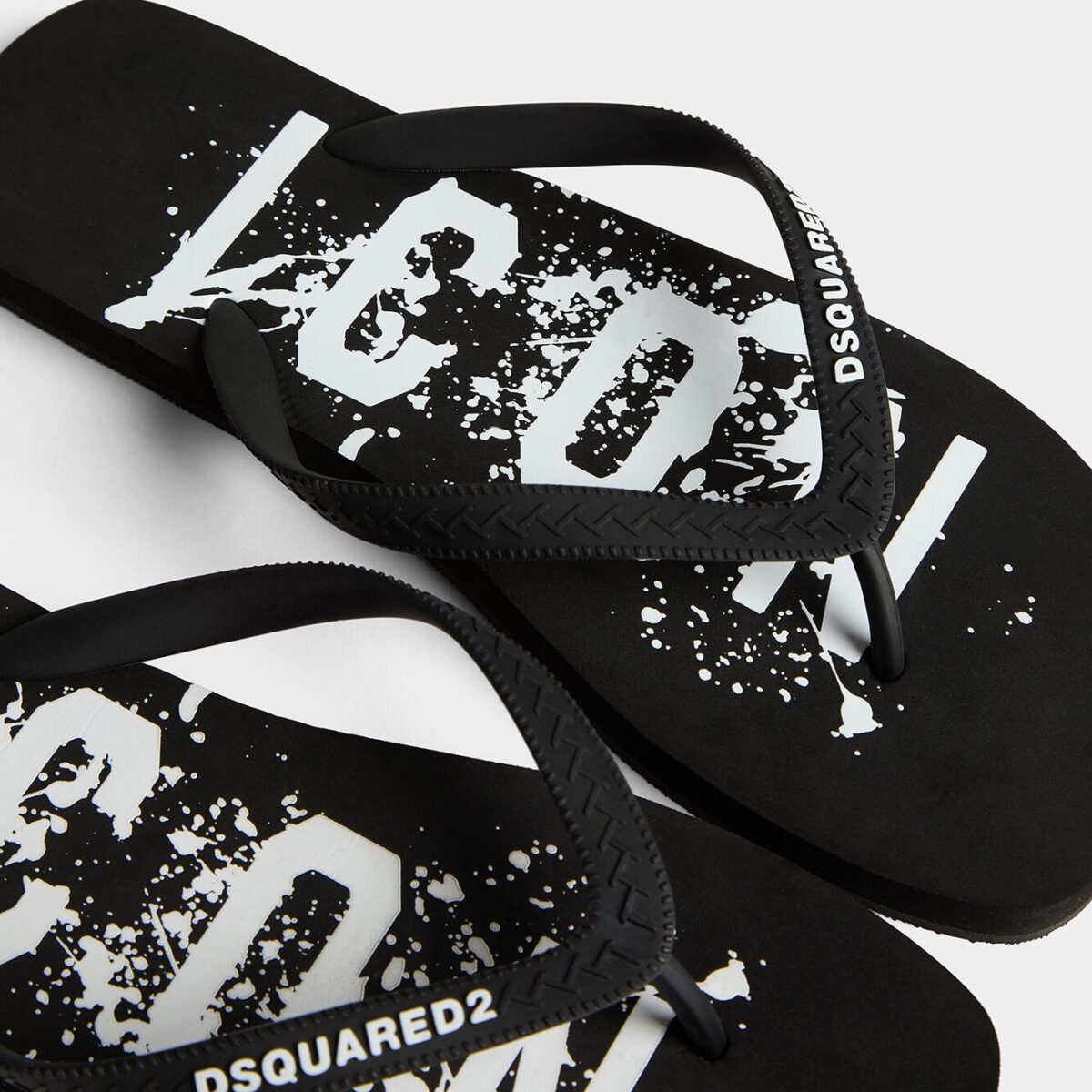 DSQUARED2 ICON SPLASH FLIP FLOPS BLACK - Image 2