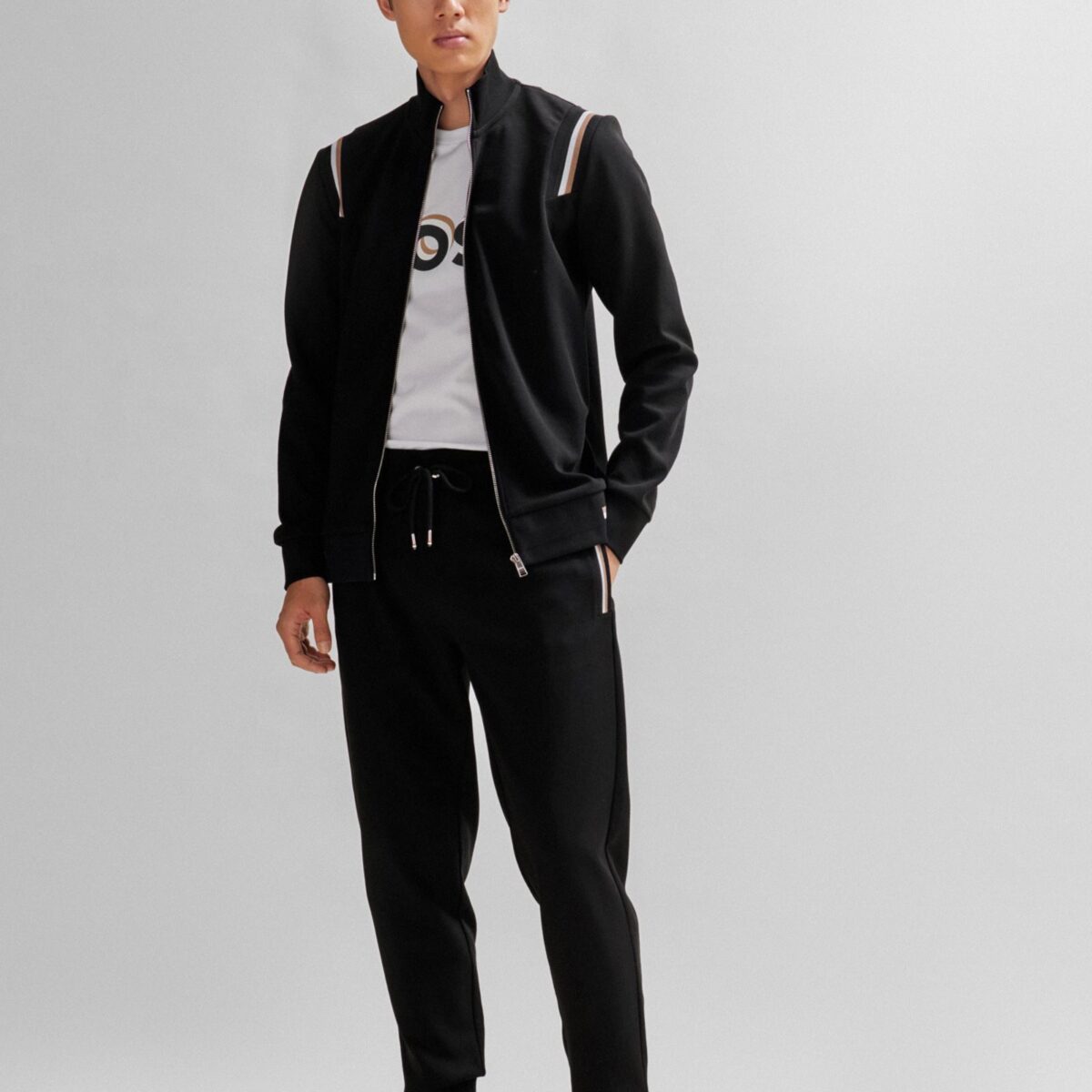 BOSS MEN COTTON-BLEND ZIP-UP SWEATSHIRT WITH SIGNATURE-STRIPE TRIMS BLACK - Image 4