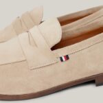 TOMMY HILFIGER MEN FLEXIBLE SUEDE LIGHTWEIGHT LOAFERS BEIGE - Image 2