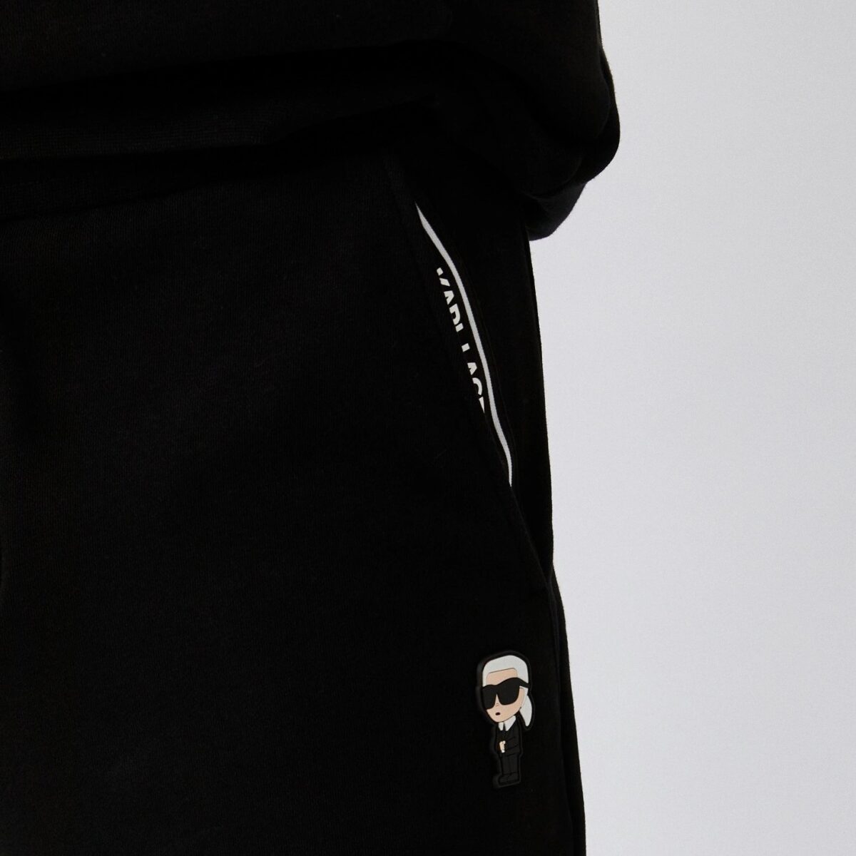 KARL LAGERFELD MAN SWEAT SHORTS BLACK - Image 2