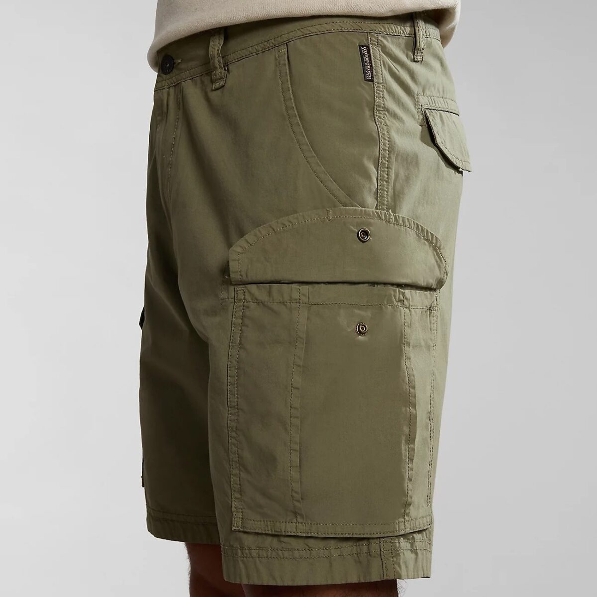 NAPAPIJRI MEN NOTO BERMUDA SHORTS GREEN LICHEN - Image 2