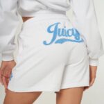 JUICY COUTURE WOMAN WHITE BOXY RETRO LOGO SHORTS - Image 3