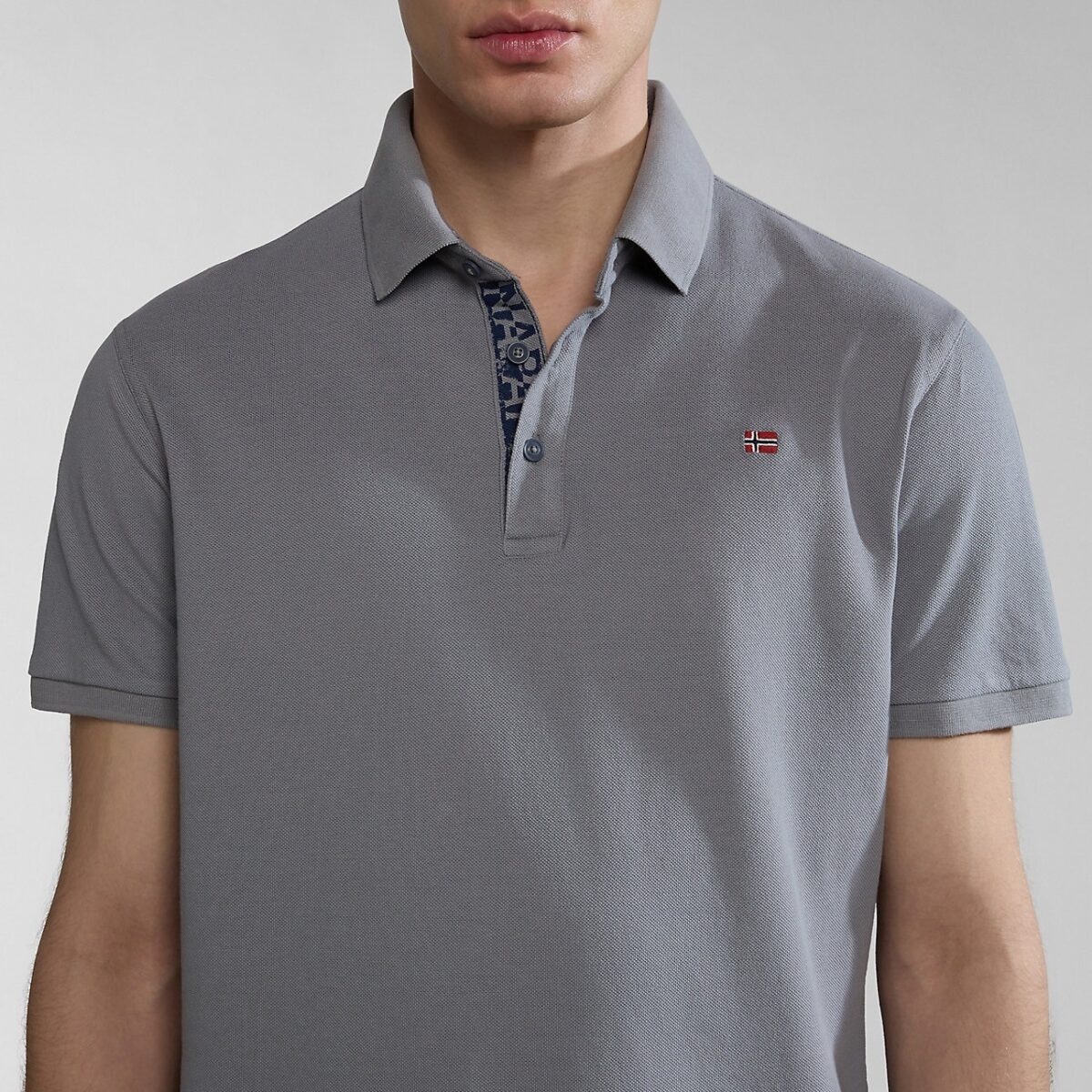 NAPAPIJRI EOLANOS SHORT SLEEVE POLO SHIRT GREY OWL - Image 2