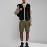 NAPAPIJRI MEN N-DELINE BERMUDA SHORTS GREEN LICHEN
