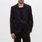 HUGO MEN SLIM FIT SUIT JACKET WITH METALLIC LOGO CLOSURE BLACK
