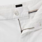 BOSS MEN SLIM-FIT SHORTS IN STRETCH-COTTON WHITE - Image 4