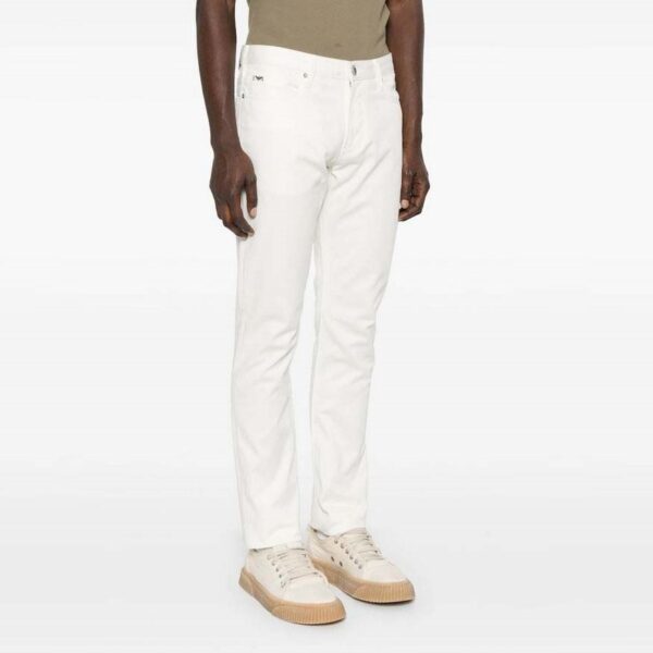 EMPORIO ARMANI MEN SLIM-FIT J06 LOW RISE JEANS SNOW WHITE