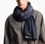 EMPORIO ARMANI MEN'S SCARF WITH SIGNATURE LOGO EMBROIDERY BLUE WITH FRENCH OAK - Image 3