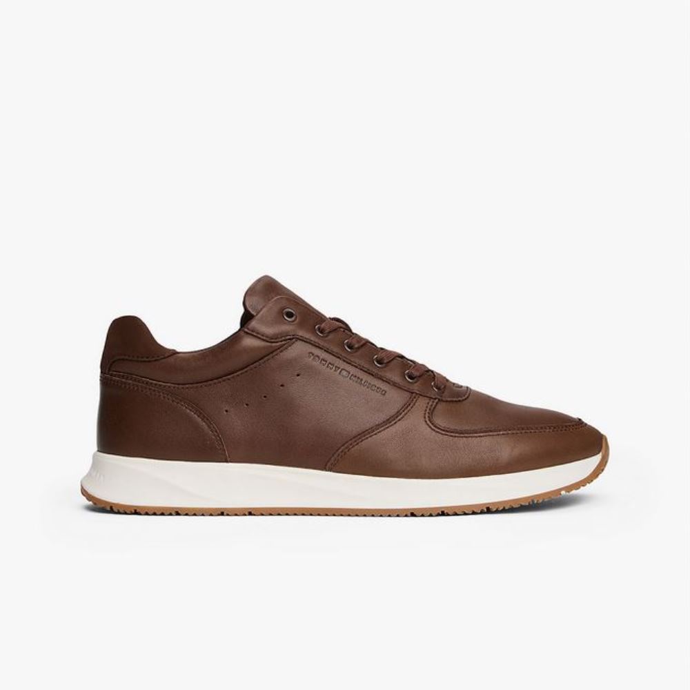 FM0FM05700-GV0-2 TOMMY HILFIGER MEN PREMIUM LEATHER HYBRID TRAINERS LEGACY BROWN - Image 1