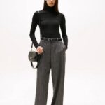 TOMMY HILFIGER WOMAN RIBBED ROLL SLIM SLEEVE TURTLENECK TOP BLACK - Image 4
