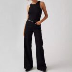 LEVI’S®JEANS WOMEN'S 318™ SHAPING WIDE LEG JEANS BLACK