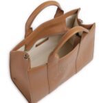 KARL LAGERFELD WOMEN'S K/RSG PEBBLE SQUARE MED TOTE CARAMEL - Image 3