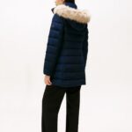 TOMMY HILFIGER WOMAN PUFFER MW DOWN SLIM COAT WITH FUR DARK NAVY BLUE - Image 2