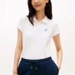 TOMMY HILFIGER WOMEN'S TH SCRIPT SLIM SS POLO ECRU
