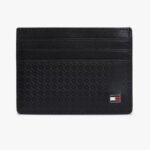 TOMMY HILFIGER MEN'S EMBOSSED FLAG LETHER CREDIT CARD HOLDER  BLACK