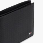 TOMMY HILFIGER MEN'S EMBOSSED FLAG LETHER CARD AND COIN WALLET BLACK - Image 4