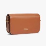 TOMMY HILFIGER WOMAN'S LEATHER FLAP LOGO PLAQUE CROSSBODY BAG COGNAC - Image 2