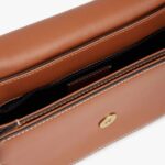 TOMMY HILFIGER WOMAN'S LEATHER FLAP LOGO PLAQUE CROSSBODY BAG COGNAC - Image 4