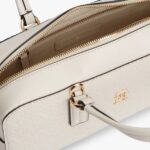 TOMMY HILFIGER WOMAN'S TH MONOGRAM CROSSBODY BAG SOFT CREAM - Image 4