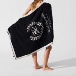KARL LAGERFELD WOMAN'S CREST BEACH TOWEL BLACK - Image 3