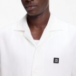 HUGO MEN'S OVERSIZED-FIT SHIRT WITH STACKED-LOGO TRIM NATURAL - Image 4