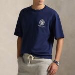 POLO RALPH LAUREN MEN'S RELAXED FIT JERSEY GRAPHIC T-SHIRT NEWPORT NAVY