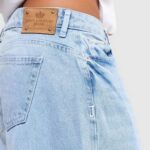 JUICY COUTURE WOMEN'S DENIM JEAN MID RISE WIDE LEG WITH DIAMANTE JUICY IN LIGHT WASH DENIM - Image 2